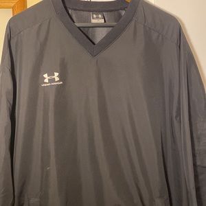 Black Under Armour wind/rain pullover
